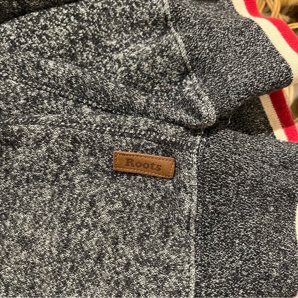 Roots Women’s Cabin Shawl Collar Sweatshirt , Sz M - Picture 9 of 9